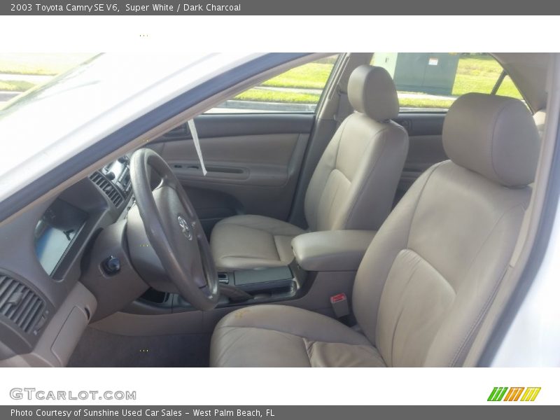 Super White / Dark Charcoal 2003 Toyota Camry SE V6