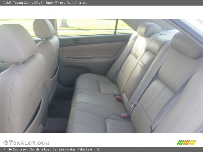 Super White / Dark Charcoal 2003 Toyota Camry SE V6