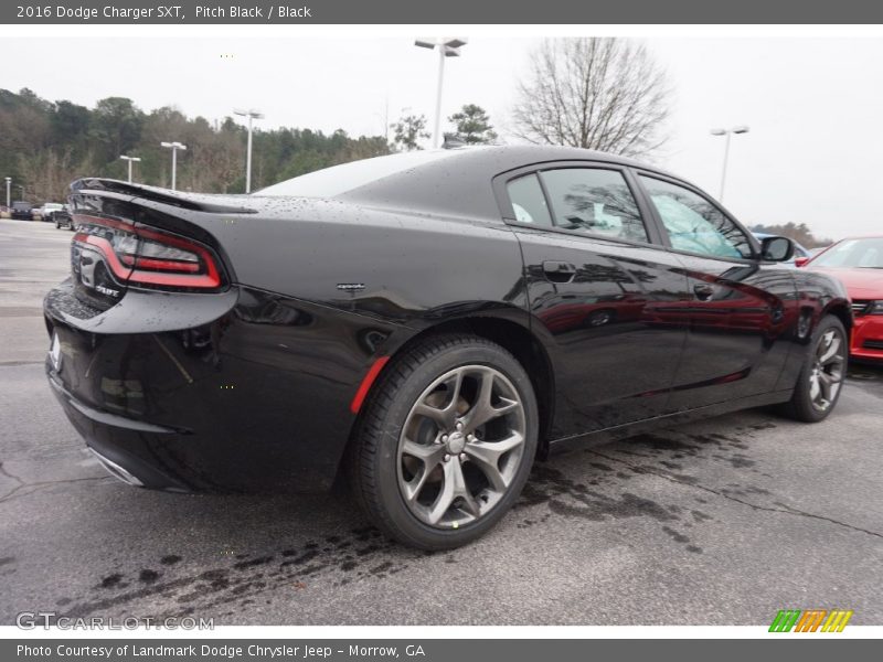 Pitch Black / Black 2016 Dodge Charger SXT