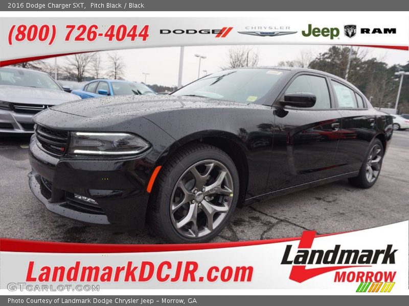 Pitch Black / Black 2016 Dodge Charger SXT