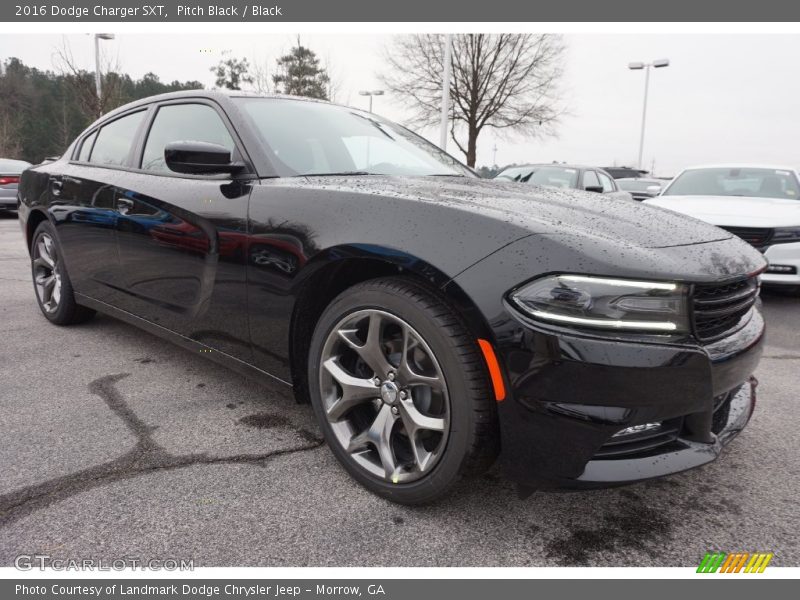 Pitch Black / Black 2016 Dodge Charger SXT