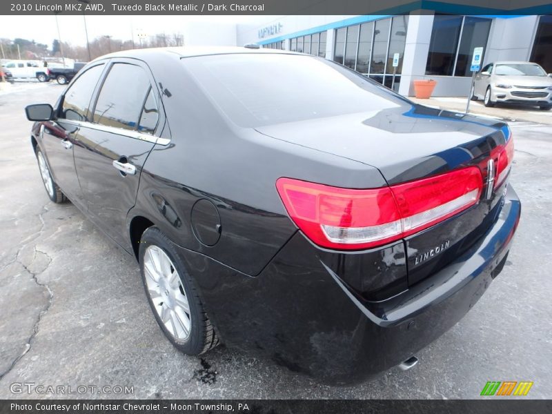 Tuxedo Black Metallic / Dark Charcoal 2010 Lincoln MKZ AWD