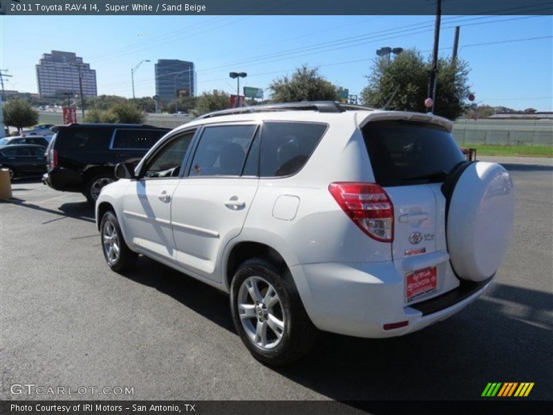 Super White / Sand Beige 2011 Toyota RAV4 I4