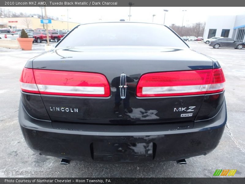Tuxedo Black Metallic / Dark Charcoal 2010 Lincoln MKZ AWD