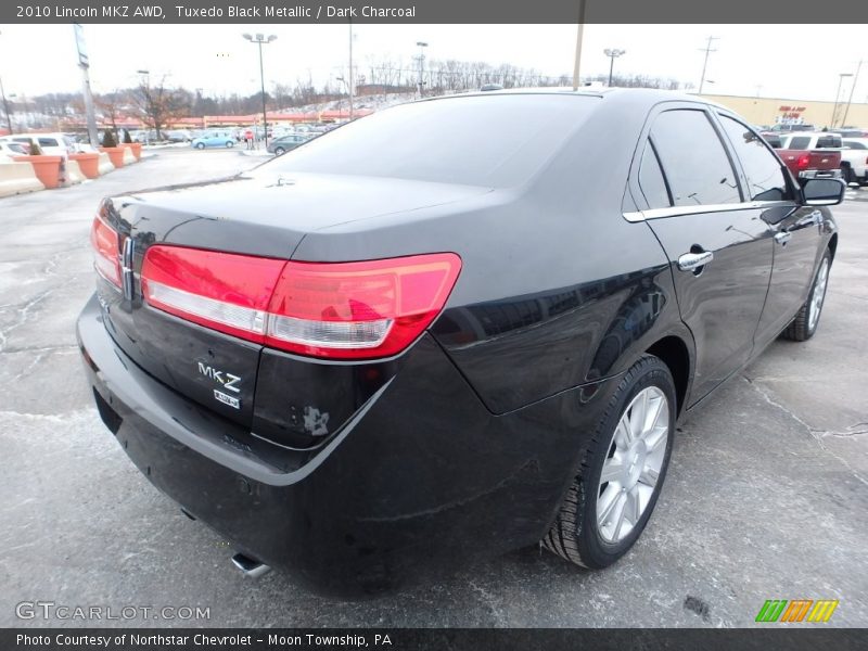 Tuxedo Black Metallic / Dark Charcoal 2010 Lincoln MKZ AWD