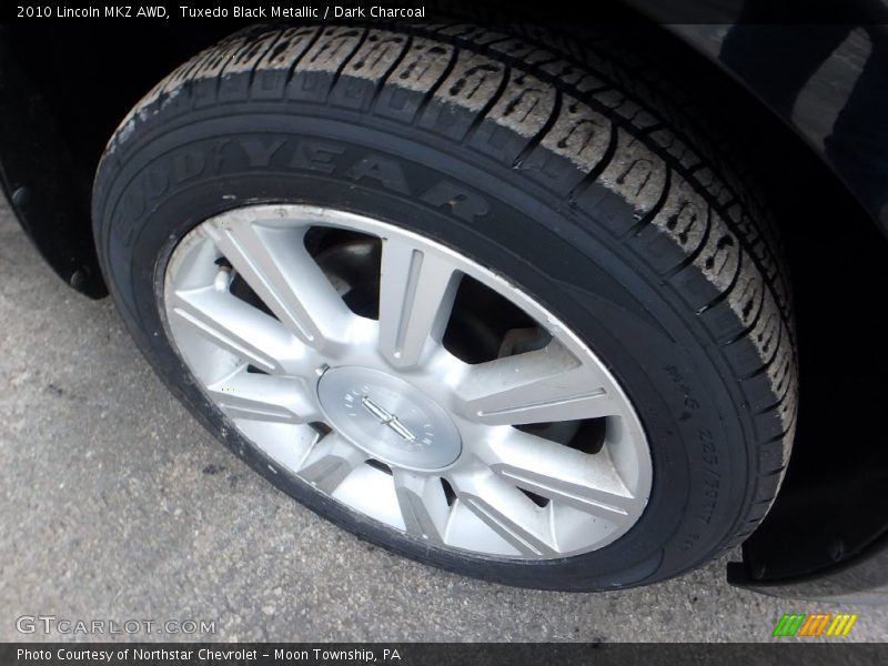 Tuxedo Black Metallic / Dark Charcoal 2010 Lincoln MKZ AWD