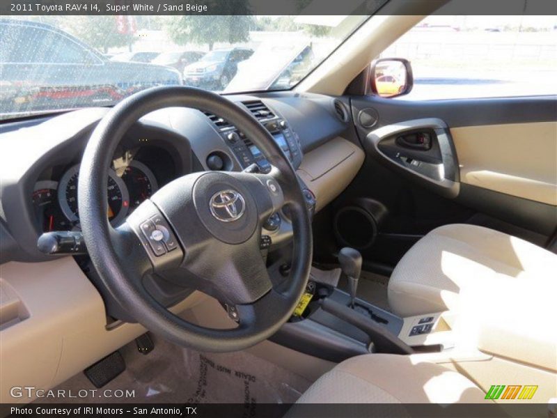 Super White / Sand Beige 2011 Toyota RAV4 I4