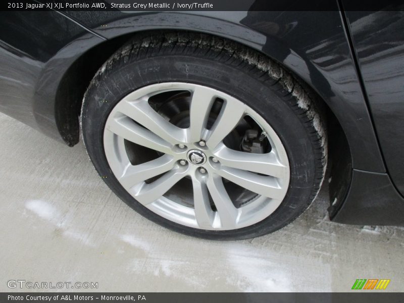 Stratus Grey Metallic / Ivory/Truffle 2013 Jaguar XJ XJL Portfolio AWD