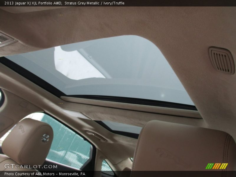 Stratus Grey Metallic / Ivory/Truffle 2013 Jaguar XJ XJL Portfolio AWD