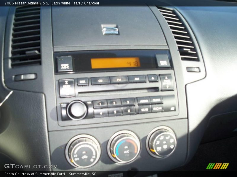 Satin White Pearl / Charcoal 2006 Nissan Altima 2.5 S