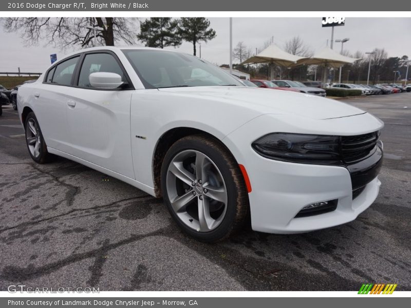 Bright White / Black 2016 Dodge Charger R/T