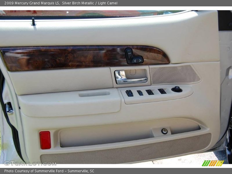Silver Birch Metallic / Light Camel 2009 Mercury Grand Marquis LS