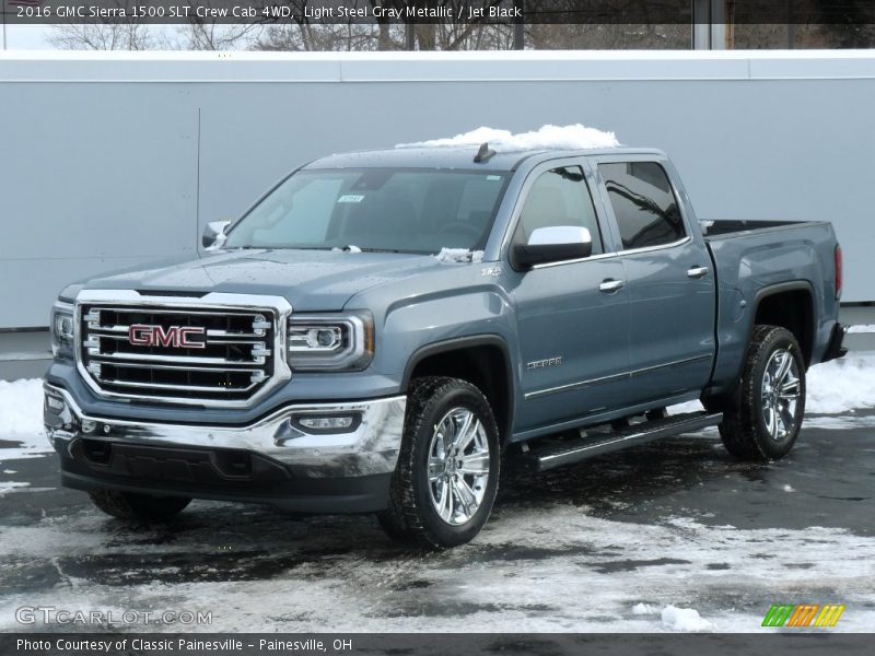 Front 3/4 View of 2016 Sierra 1500 SLT Crew Cab 4WD