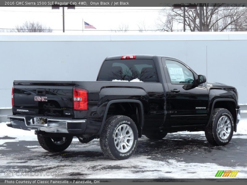 Onyx Black / Jet Black 2016 GMC Sierra 1500 SLE Regular Cab 4WD