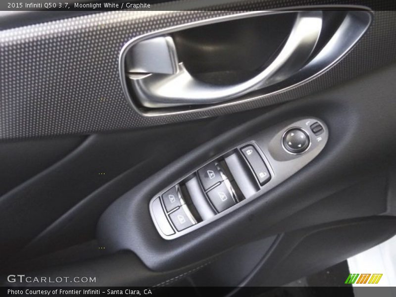 Moonlight White / Graphite 2015 Infiniti Q50 3.7