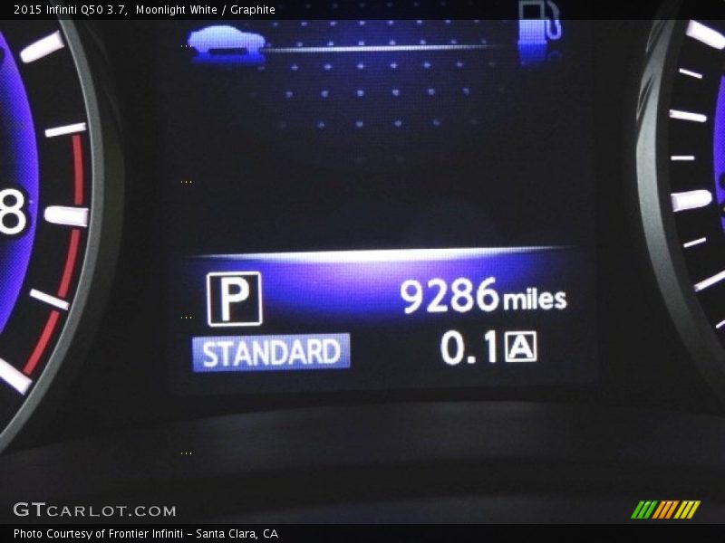 Moonlight White / Graphite 2015 Infiniti Q50 3.7