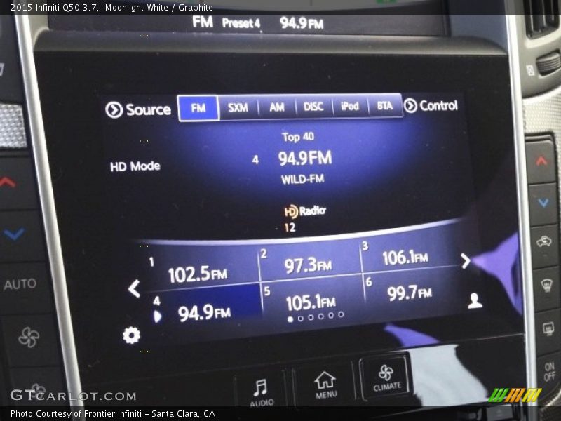 Moonlight White / Graphite 2015 Infiniti Q50 3.7