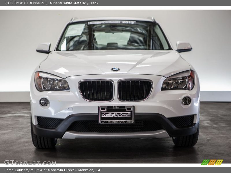 Mineral White Metallic / Black 2013 BMW X1 sDrive 28i