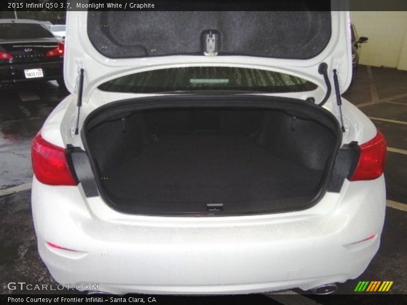 Moonlight White / Graphite 2015 Infiniti Q50 3.7