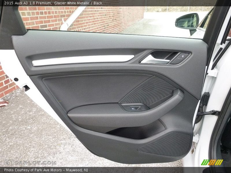 Glacier White Metallic / Black 2015 Audi A3 1.8 Premium