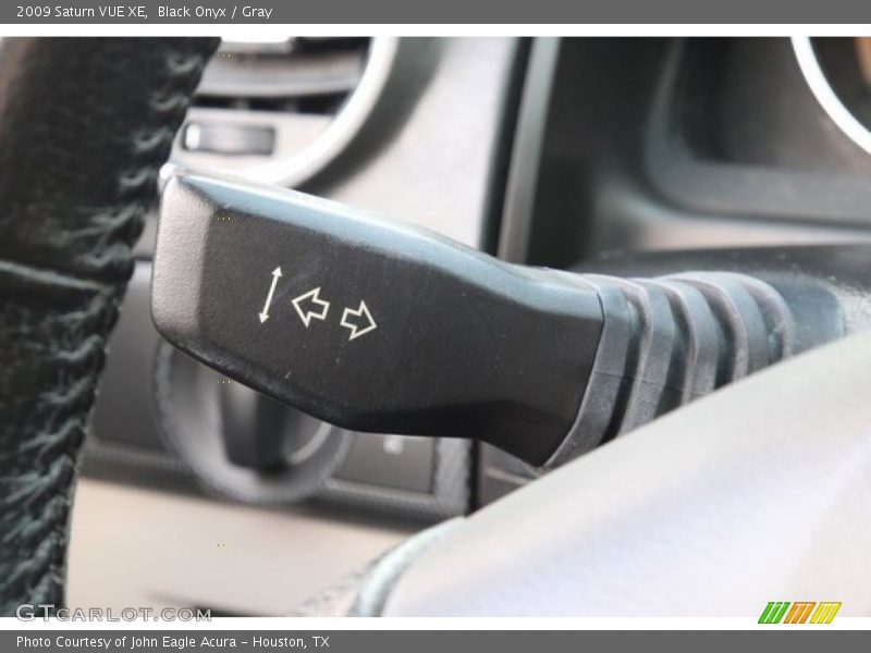 Black Onyx / Gray 2009 Saturn VUE XE