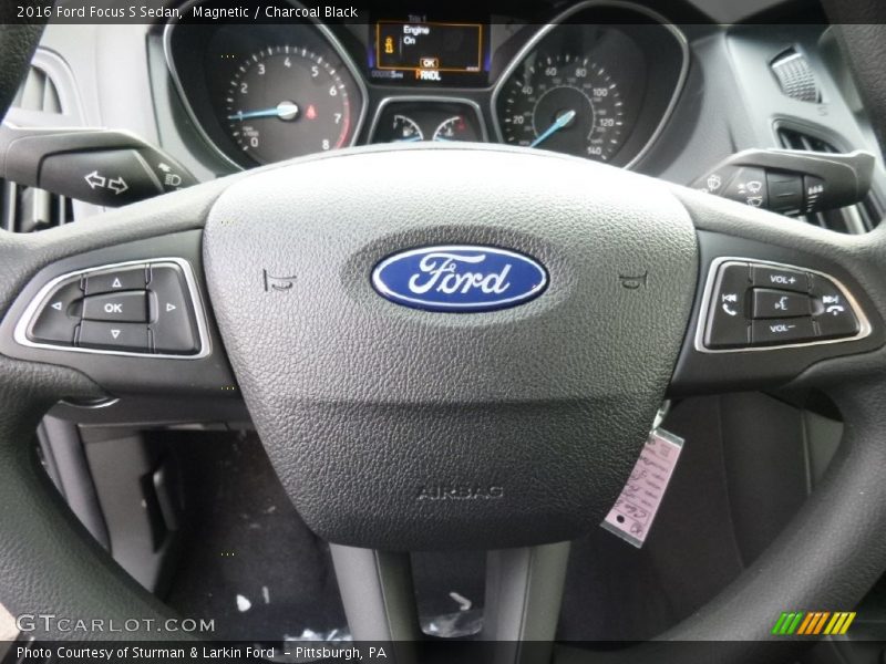 Magnetic / Charcoal Black 2016 Ford Focus S Sedan