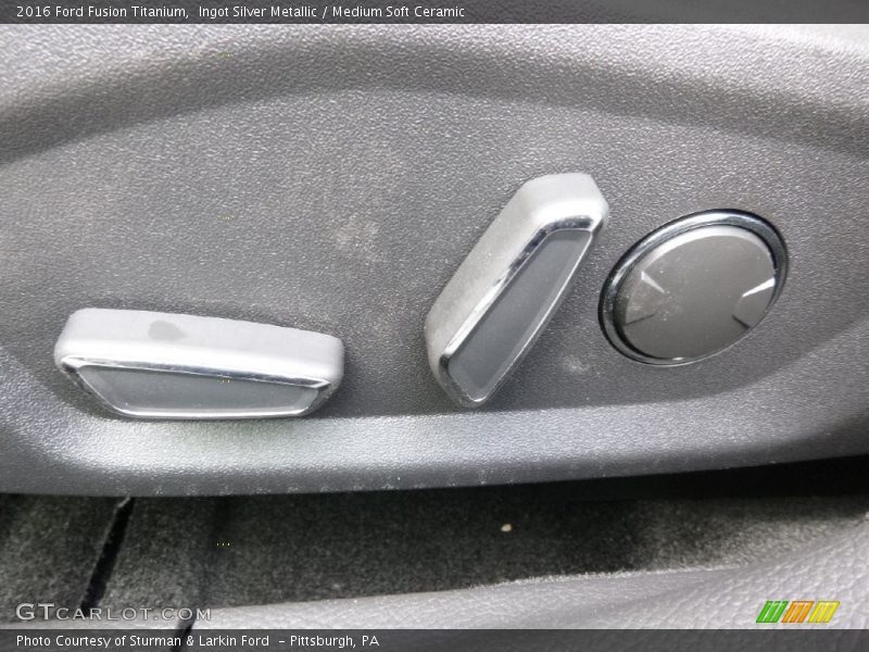 Ingot Silver Metallic / Medium Soft Ceramic 2016 Ford Fusion Titanium