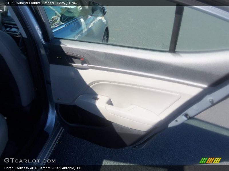 Gray / Gray 2017 Hyundai Elantra Limited
