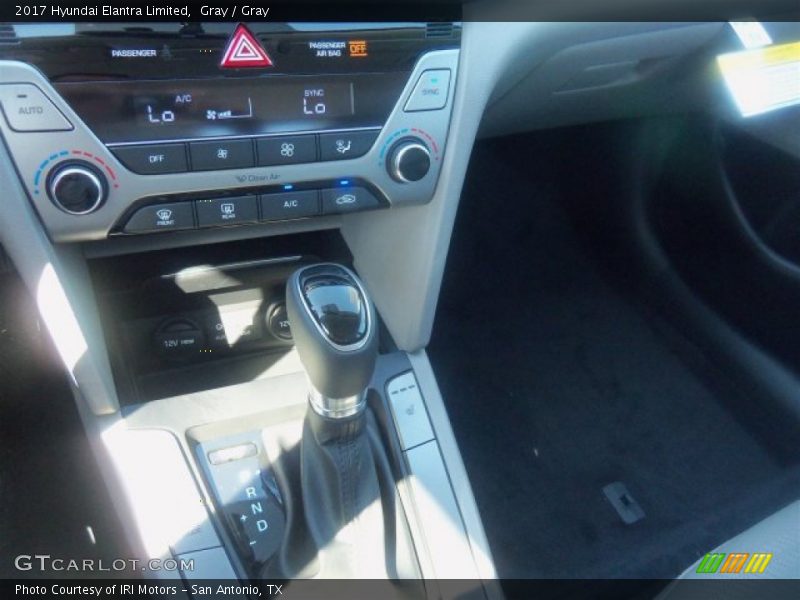 Gray / Gray 2017 Hyundai Elantra Limited