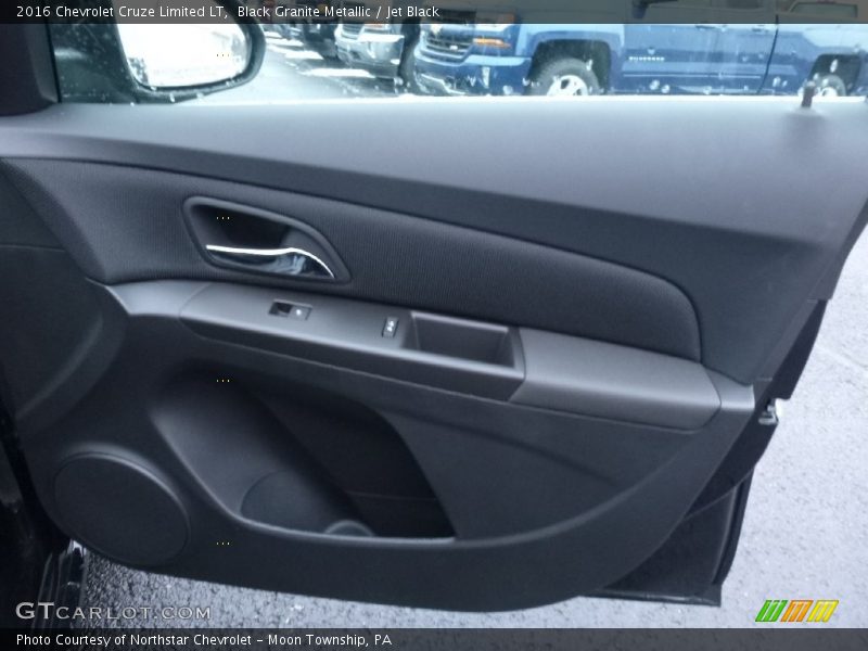 Black Granite Metallic / Jet Black 2016 Chevrolet Cruze Limited LT