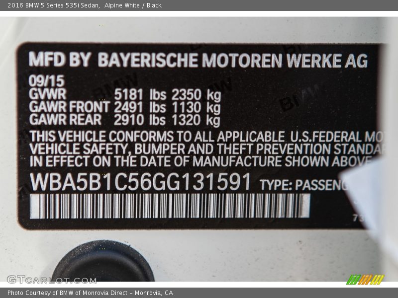 Alpine White / Black 2016 BMW 5 Series 535i Sedan