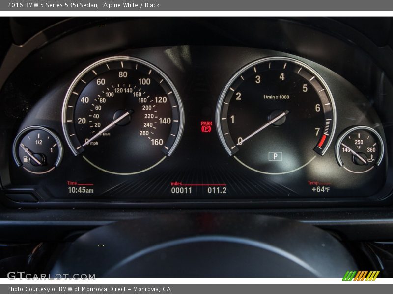 Alpine White / Black 2016 BMW 5 Series 535i Sedan