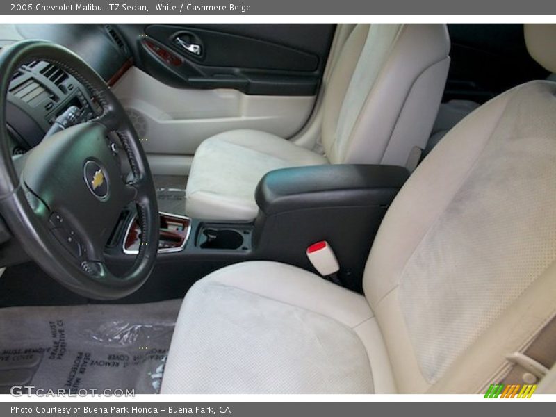 White / Cashmere Beige 2006 Chevrolet Malibu LTZ Sedan