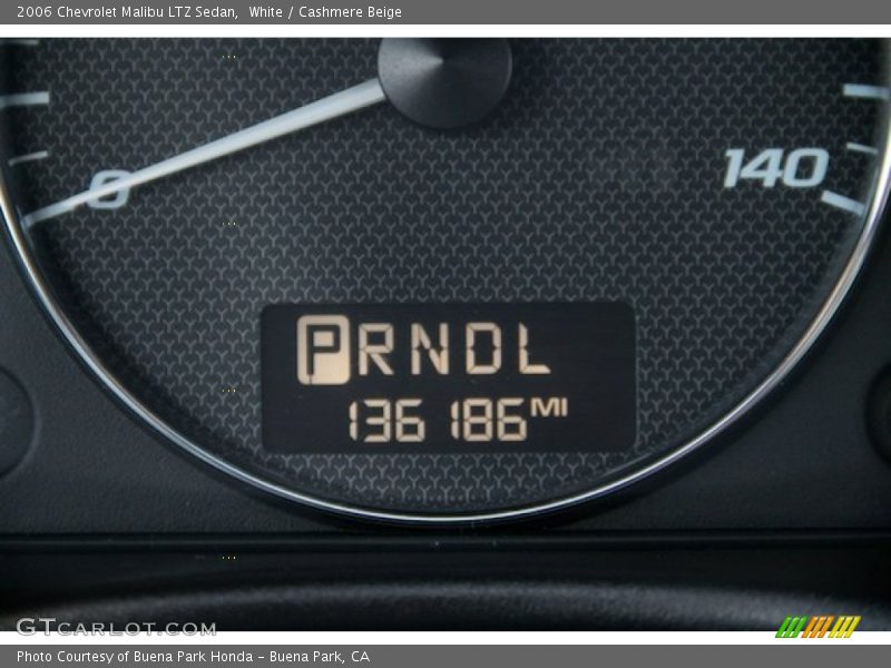 White / Cashmere Beige 2006 Chevrolet Malibu LTZ Sedan