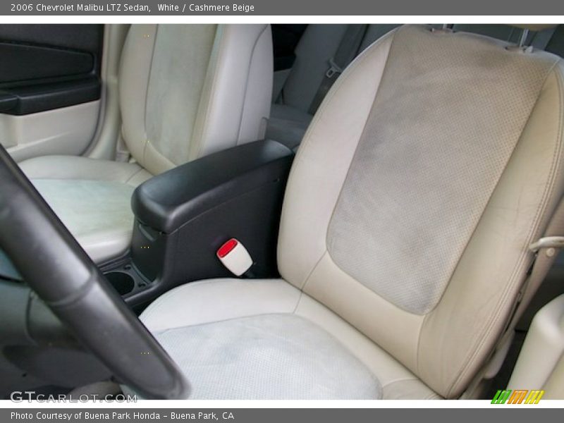 White / Cashmere Beige 2006 Chevrolet Malibu LTZ Sedan