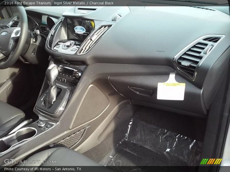 Ingot Silver Metallic / Charcoal Black 2016 Ford Escape Titanium
