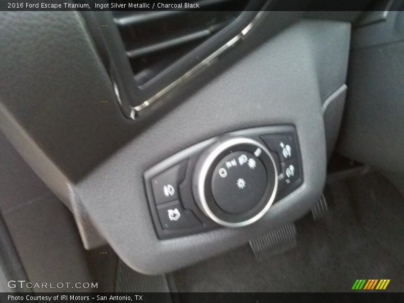 Ingot Silver Metallic / Charcoal Black 2016 Ford Escape Titanium