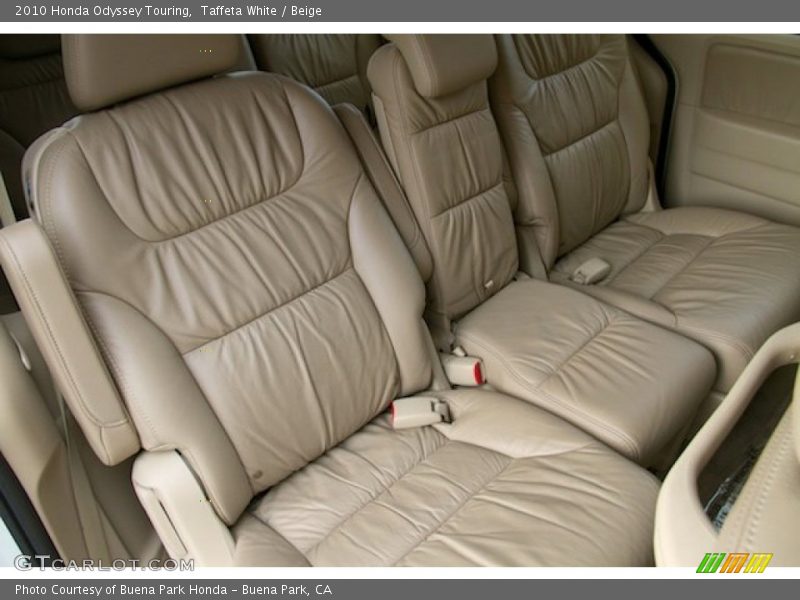 Taffeta White / Beige 2010 Honda Odyssey Touring