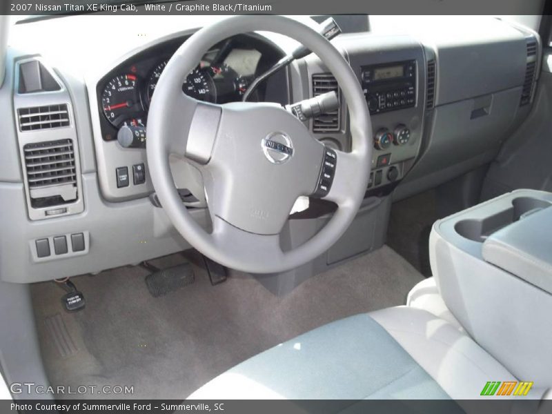 White / Graphite Black/Titanium 2007 Nissan Titan XE King Cab