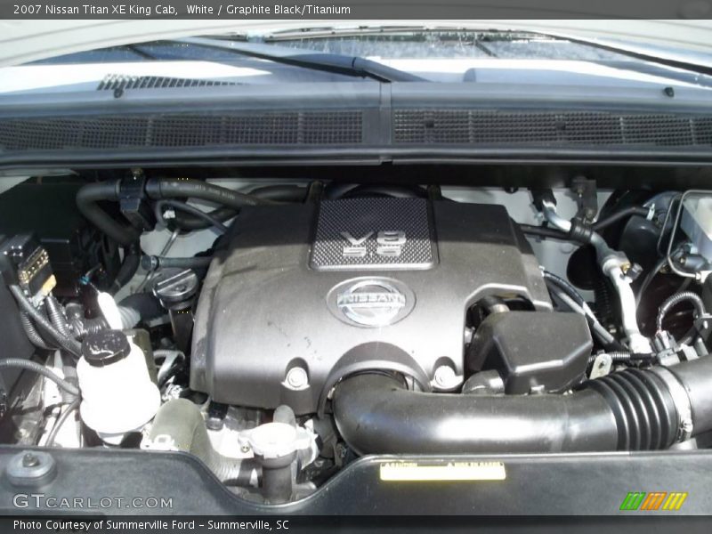 White / Graphite Black/Titanium 2007 Nissan Titan XE King Cab