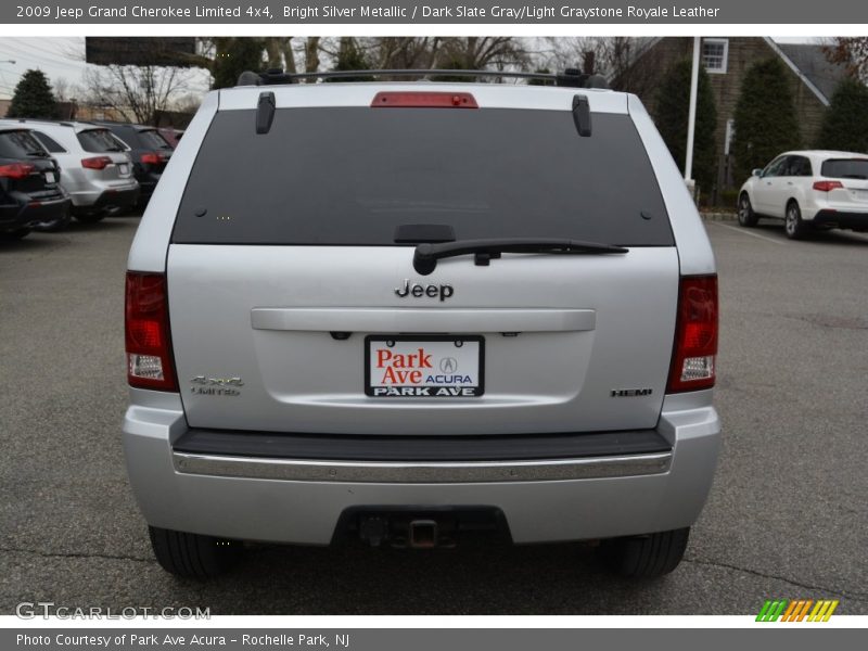 Bright Silver Metallic / Dark Slate Gray/Light Graystone Royale Leather 2009 Jeep Grand Cherokee Limited 4x4