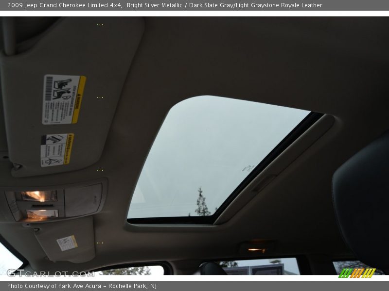 Bright Silver Metallic / Dark Slate Gray/Light Graystone Royale Leather 2009 Jeep Grand Cherokee Limited 4x4