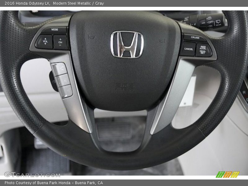 Modern Steel Metallic / Gray 2016 Honda Odyssey LX