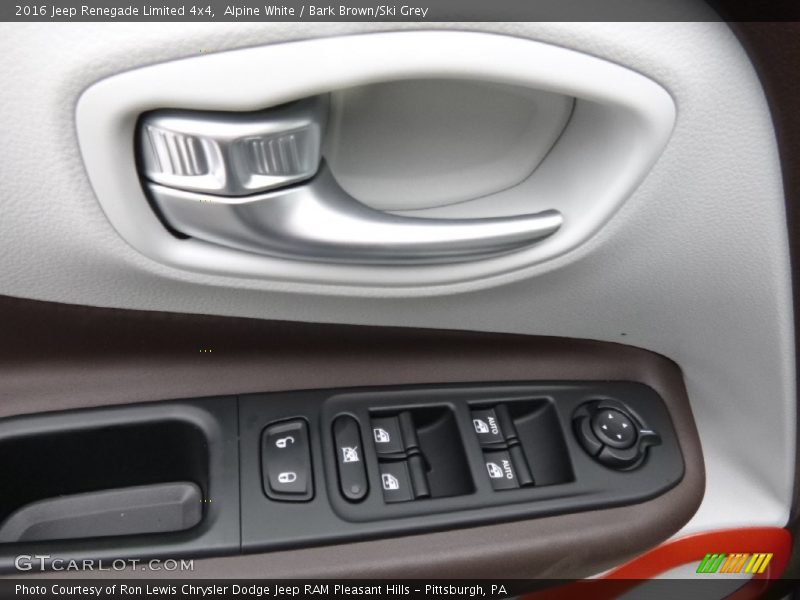 Alpine White / Bark Brown/Ski Grey 2016 Jeep Renegade Limited 4x4