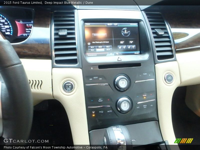 Deep Impact Blue Metallic / Dune 2015 Ford Taurus Limited