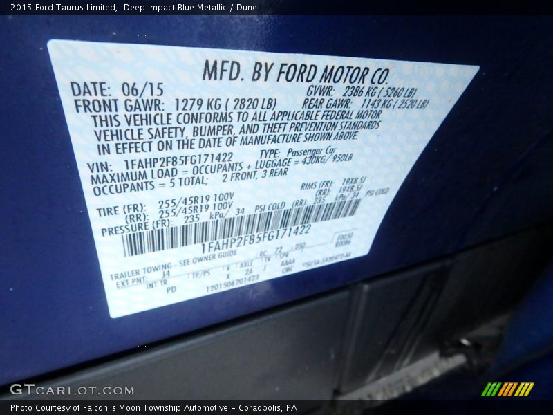 Deep Impact Blue Metallic / Dune 2015 Ford Taurus Limited