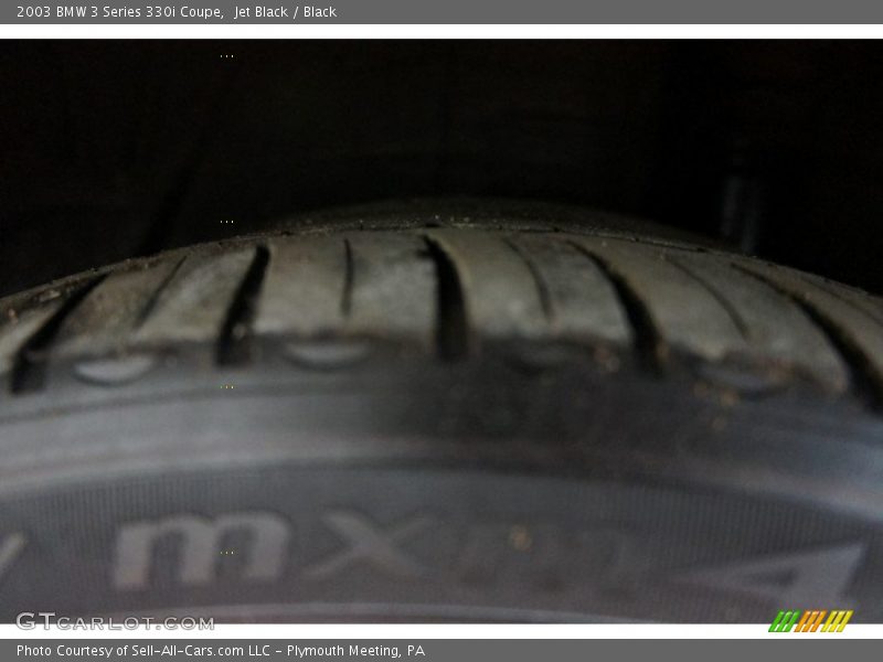 Jet Black / Black 2003 BMW 3 Series 330i Coupe