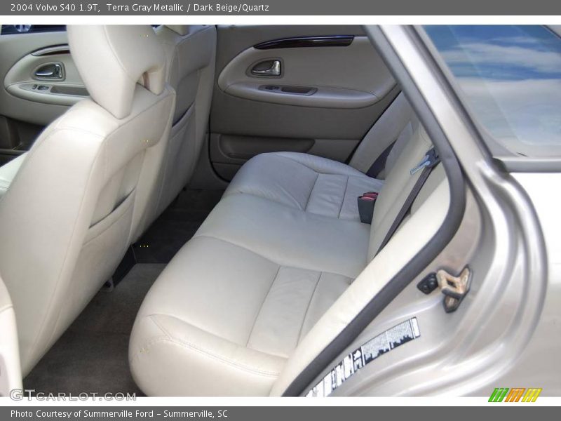 Terra Gray Metallic / Dark Beige/Quartz 2004 Volvo S40 1.9T