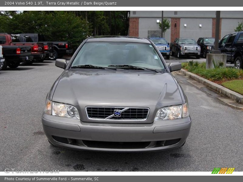 Terra Gray Metallic / Dark Beige/Quartz 2004 Volvo S40 1.9T