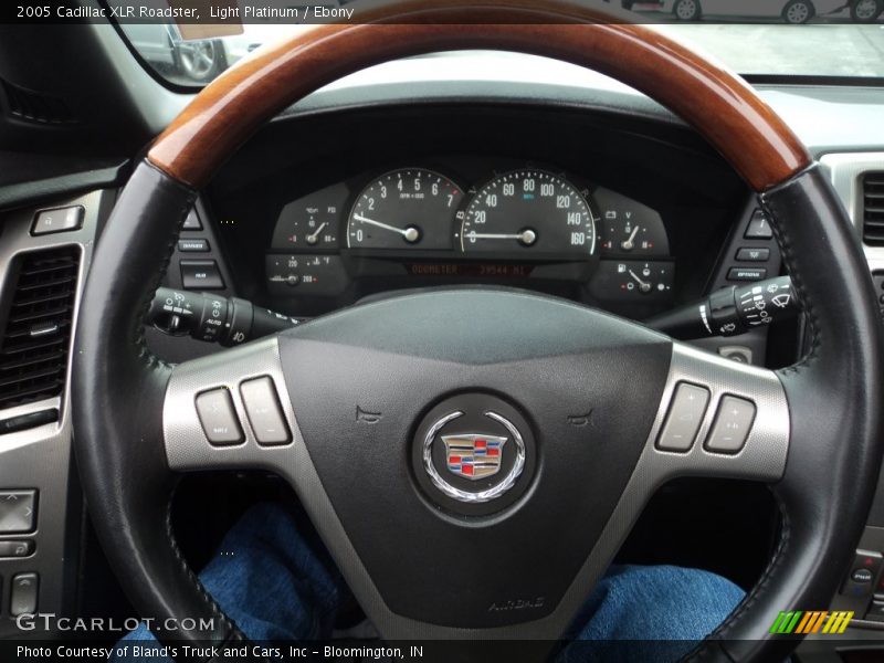 Light Platinum / Ebony 2005 Cadillac XLR Roadster